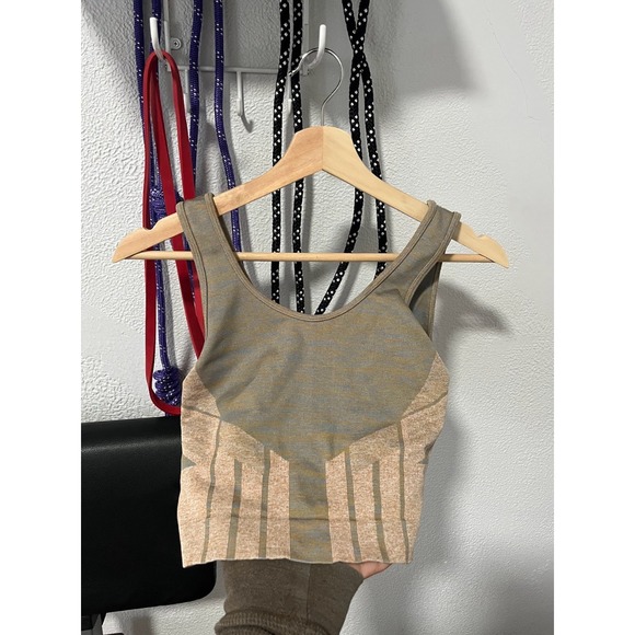 ALO Yoga Tops - Alo Yoga Seamless Crop Tank Top Olive Green Tan Space Dye Athletic Crop S